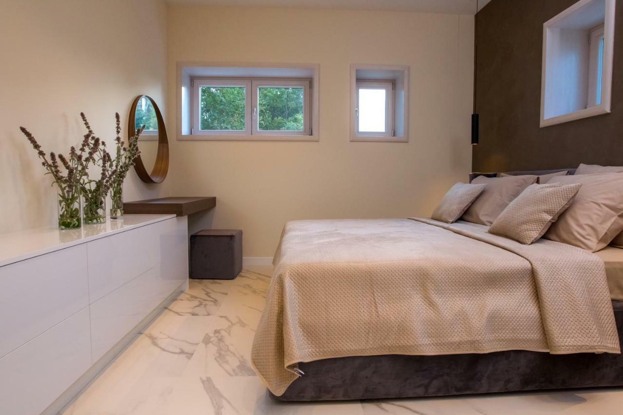 Apartmani Paklenica Noa Starigrad Paklenica Extérieur photo