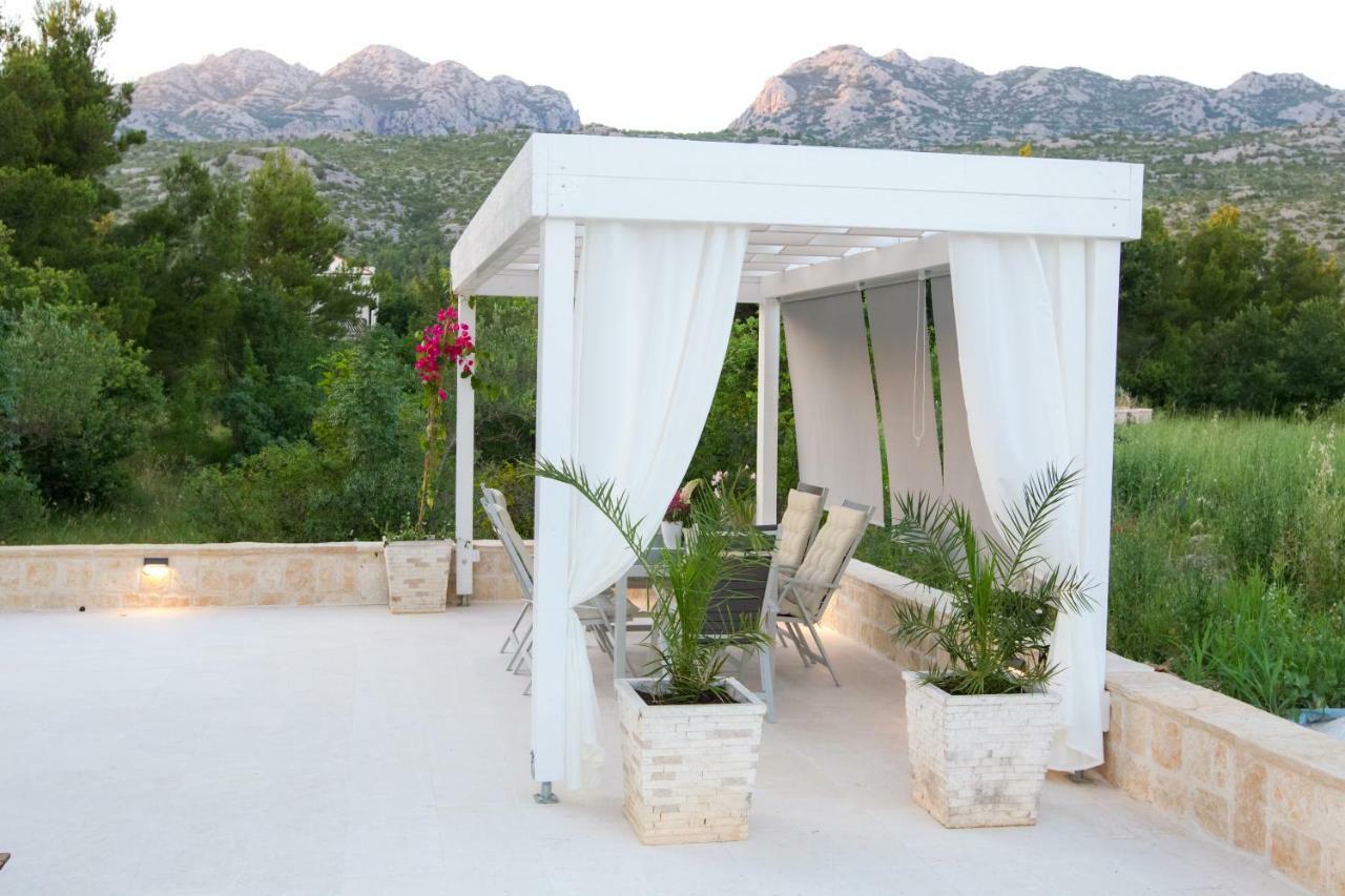 Apartmani Paklenica Noa Starigrad Paklenica Extérieur photo
